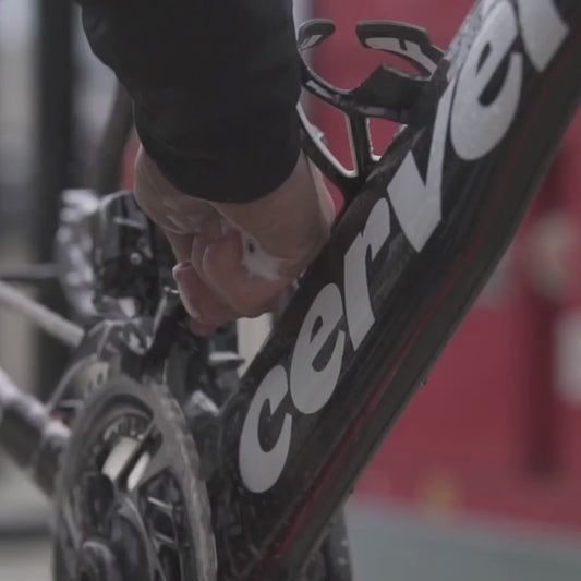 Dynamic Drivetrain Detailing Antriebsbürste